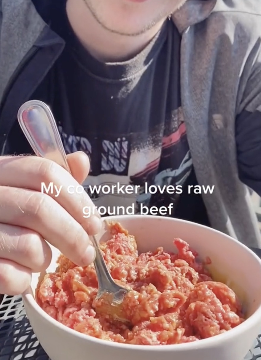 ground meat - My coworker loves raw ground beef